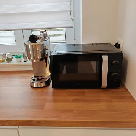 Yellow With Free Parking Apartment Ljubljana