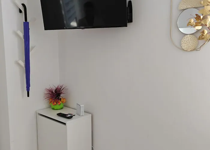 Yellow With Free Parking Apartmán *