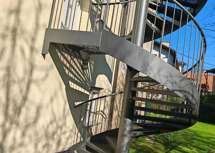 Yellow With Free Parking Apartmán *